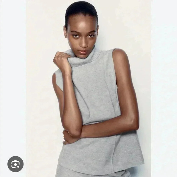 Zara  Soft Turtleneck Sleeveless Top - Picture 1 of 4